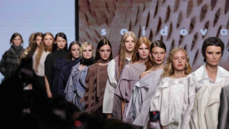 Modest Fashion Jadi Sorotan dalam Moscow Fashion Week