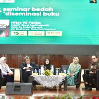 BPDP dan PASPI Gelar Bedah Buku Mitos Vs Fakta Sawit Edisi Keempat di Universitas Andalas