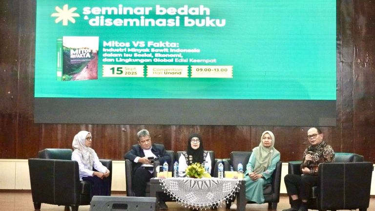 BPDP dan PASPI Gelar Bedah Buku Mitos Vs Fakta Sawit Edisi Keempat di Universitas Andalas