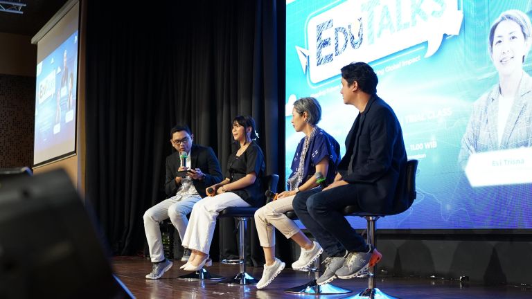 EduTalks 2025 Soroti Transformasi Guru di Era Teknologi dan Globalisasi