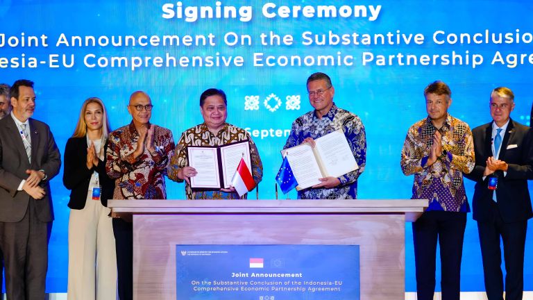 Negosiasi Satu Dekade: Jalan Panjang Indonesia-Uni Eropa Capai Kesepakatan Dagang