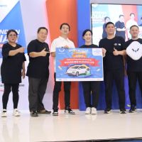 Apresiasi Pelanggan, Electronic City Gelar 'Spectacular Suprise' Bagikan Hadiah Ratusan Juta hingga Mobil Wuling
