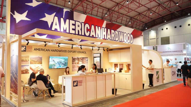 Debut interzum jakarta dan Hardware Fair Catat Antusiasme Tinggi