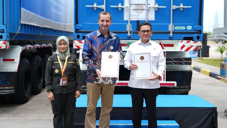 Menteri Perdagangan Resmikan Ekspor Produk Susu Frisian Flag Indonesia ke Asia Tenggara