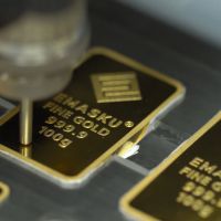 Lonjakan Harga Emas Global Perkuat Posisi Emas sebagai Aset Keluarga