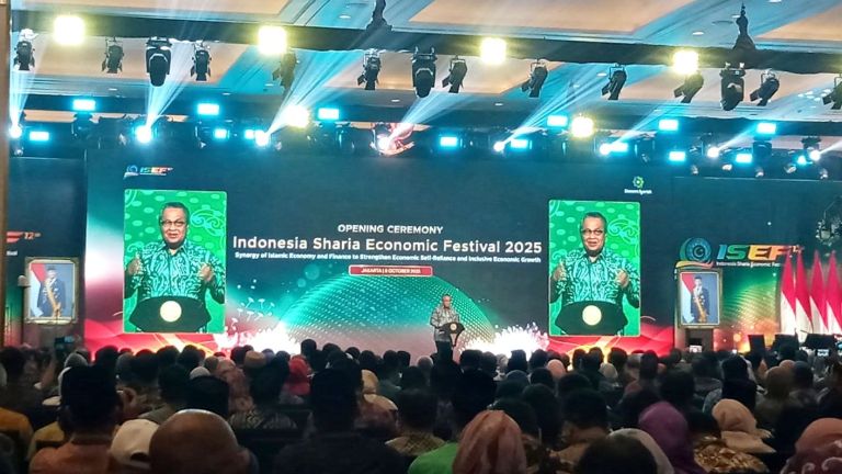 Ekonomi Syariah Indonesia Terbesar Ketiga Dunia, Gubernur BI: Buah Perjalanan Panjang Kembangkan Ekonomi Syariah Nasional
