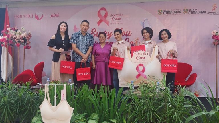 Sorella dan Lovepink Ajak Mahasiswi Atma Jaya Lawan Kanker Payudara: Tekankan Pentingnya Deteksi Dini