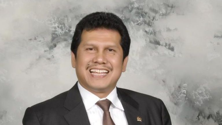 Mengenal Sosok Asman Abnur, dari Pengusaha Emas hingga Politisi dan Duduk di Kursi Menteri