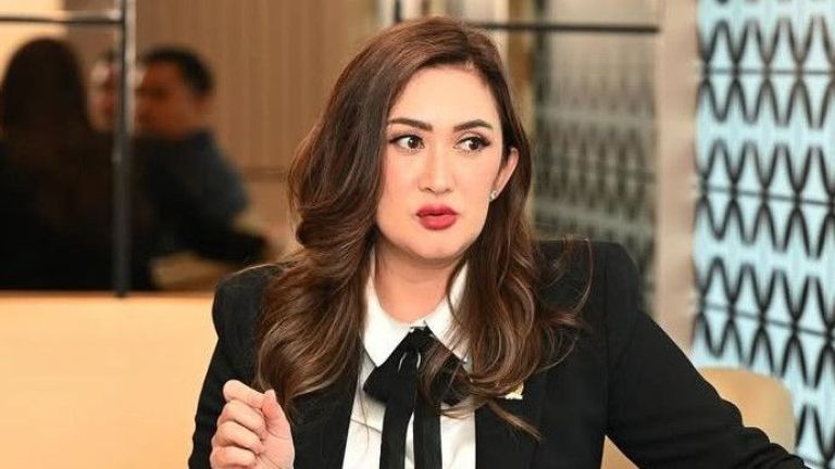 Profil dan Perjalanan Karier Nafa Urbach, dari Dunia Entertainment hingga Panggung Politik