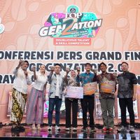 TOP Coffee Apresiasi Anak Muda hingga Keluarga Petani Kopi Indonesia Lewat Beasiswa Pendidikan