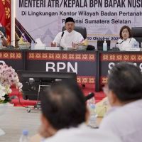 Pembinaan di Kanwil BPN Provinsi Sumsel, Menteri Nusron Tekankan Layanan Pertanahan yang Adaptif bagi Generasi Muda