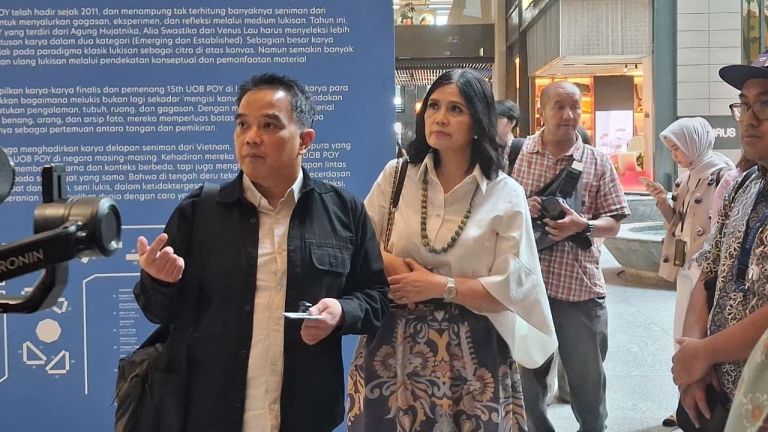 'Kuasa dalam Setara' Menangkan 15th UOB Painting of the Year Indonesia
