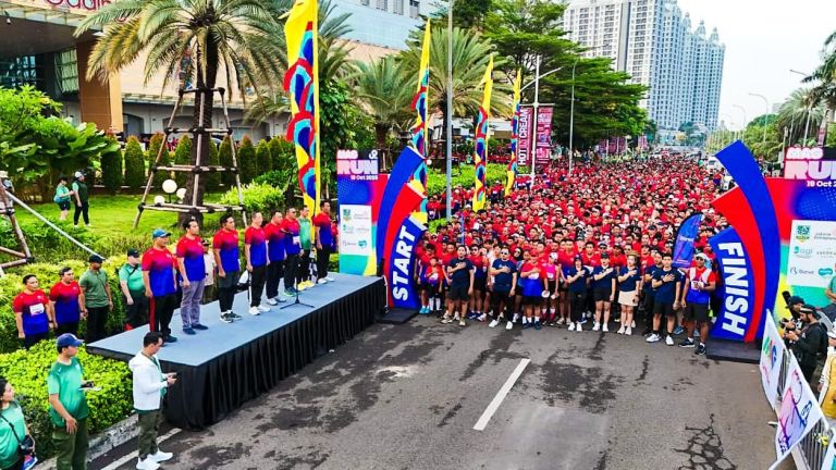 Ribuan Pelari Meriahkan MAG RUN 2025: Serunya Lari Bareng Keluarga & Komunitas!