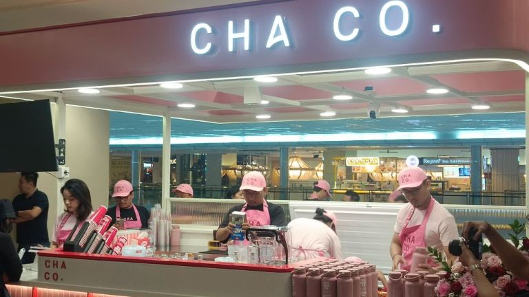 Cha Co., Teh Premium Asli Indonesia Resmi Buka Gerai Utama di Mal Taman Anggrek