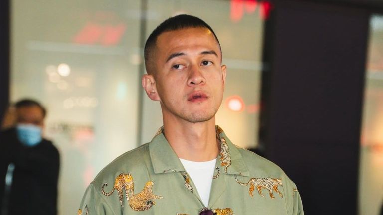 Berkenalan dengan Herjunot Ali, Intip Perjalanan Sang Aktor yang Makin Aktif Nge-DJ!