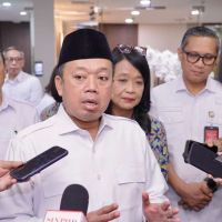 Cegah Banjir, Menteri Nusron Perintahkan Penertiban Bangunan Liar di Bantaran Sungai