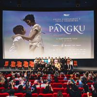 Film Debut Sutradara Reza Rahadian 'Pangku' Siap Tayang di Bioskop Mulai 6 November 2025