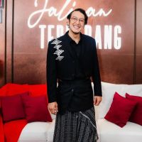 Dimas Anggara Curi Perhatian Lewat Film ‘Abadi Nan Jaya’, Intip Profil dan Perjalanan Kariernya!