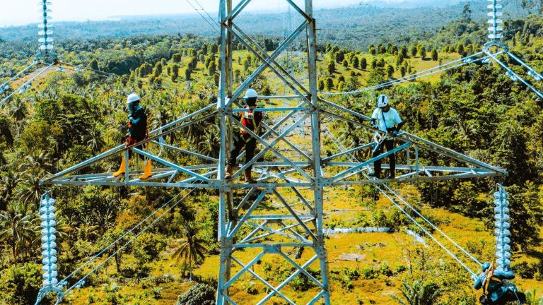 PLN Teken PJBTL 1.800 MVA di Jawa Barat dan Jawa Tengah