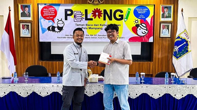 Tingkatkan Literasi Masyarakat, Taman Baca dan Kebun Pangan (TBKP) Pelangi Hadir di Jakarta Selatan