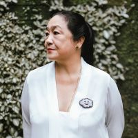 Mengenal Sosok Josephine Komara, Desainer Kain Kebanggaan Indonesia