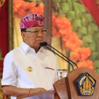 Mengenal Sosok Wayan Koster: Akademisi Bali Utara yang Jadi Gubernur Dua Periode