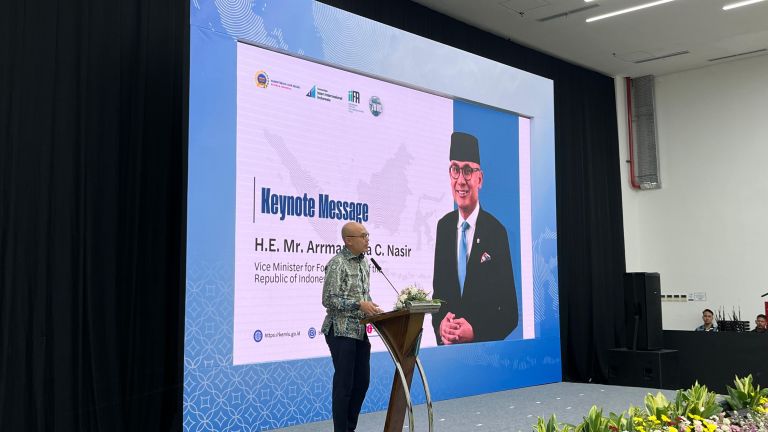 Wamenlu Nasir: Akademisi Kunci Soft Power RI, Perluas Jangkauan Diplomasi Publik di Kancah Global