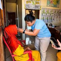 Kolaborasi Lintas Sektor Hadirkan Bakti Sosial Operasi Katarak untuk Masyarakat di Kawasan TN Komodo