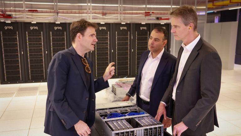 Groq Gandeng Equinix Bangun Pusat AI 4,5 MW di Sydney, Percepat Layanan untuk Asia-Pasifik