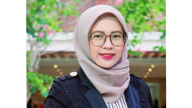 Mengenal Sosok Sri Fatmawati, Peneliti Sekaligus Dosen Kimia ITS dengan Segudang Prestasi Internasional