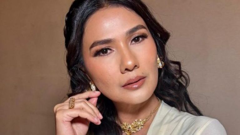 Mengenal Sosok dan Perjalanan Karier Nova Eliza: Dari Debut di Sinetron hingga Eksis di Film