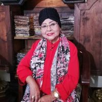 Mengenal Sosok Waldjinah Sang Ratu Keroncong Indonesia yang Mendunia