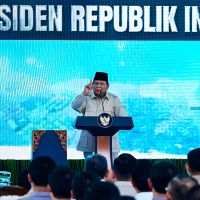 Mengulik Sumber Dana Program Prabowo Bagi-bagi Becak Listrik ke Lansia