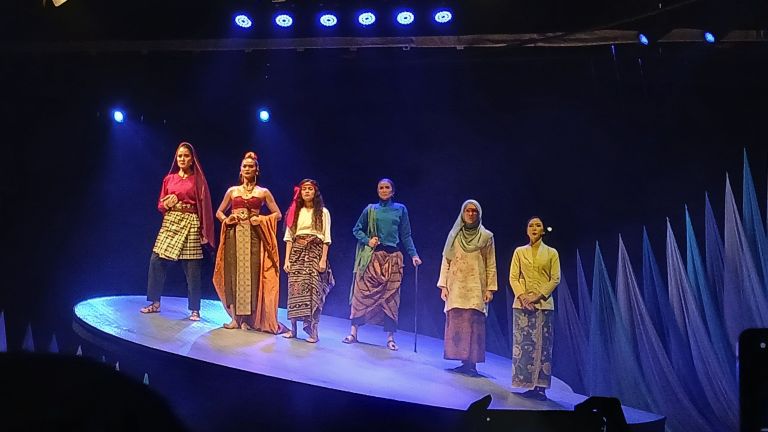 Monoplay Melati Pertiwi Hadirkan Kembali Enam Tokoh Pahlawan Perempuan Lewat Pertunjukan Teatrikal di GKJ