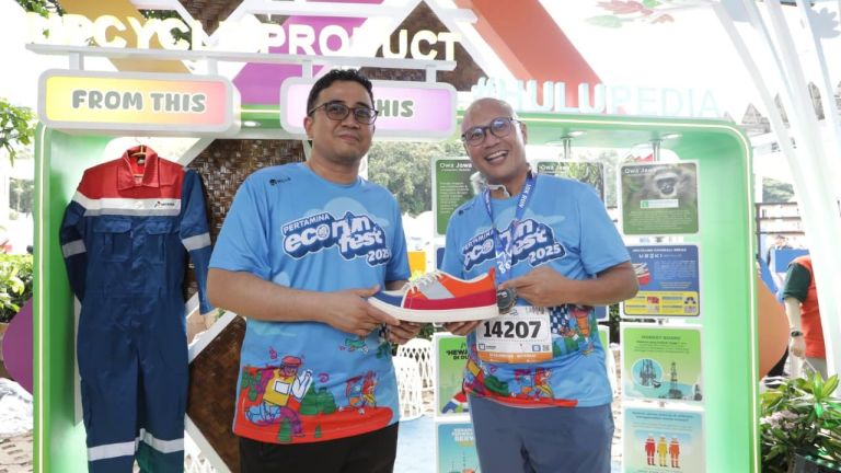 Bos-Bos Pertamina Tinjau Langsung Produk Upcycling PDSI
