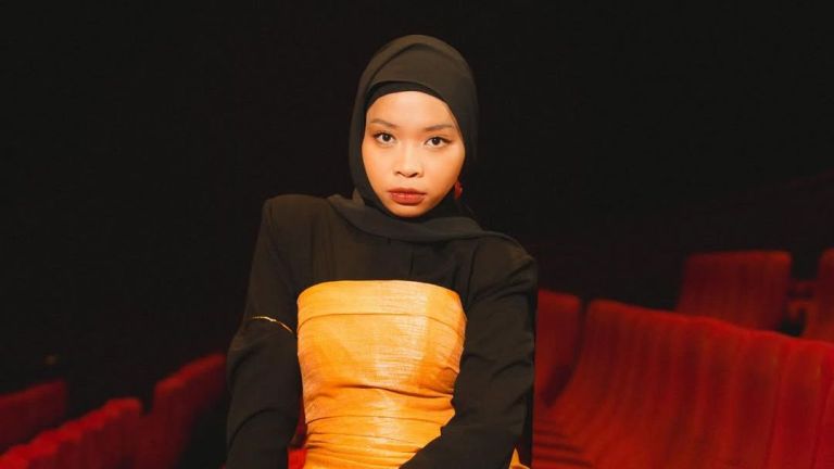 Berkenalan dengan Boah Sartika, Perani Sosok ‘Tantri’ di Film Agak Laen 2: Menyala Pantiku!