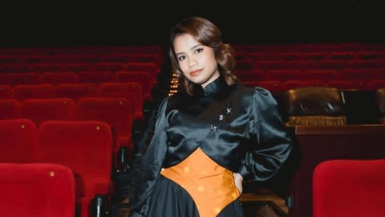 Berkenalan dengan Priska Baru Segu, Intip Perjalanan Karier Sang Komika!