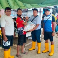 Pertamina Drilling Kembali Salurkan Bantuan ke Posko Pengungsian di Sekitar Operasi Rig