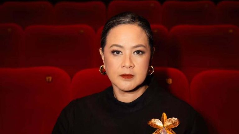 Berkenalan dengan Sosok Sita Nursanti, Intip Perjalanan Sang Penyanyi Sekaligus Pemain Film Ini!