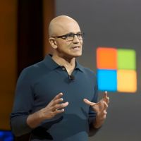 Mengenal Satya Nadella: CEO Microsoft yang Mengubah Wajah Teknologi Dunia