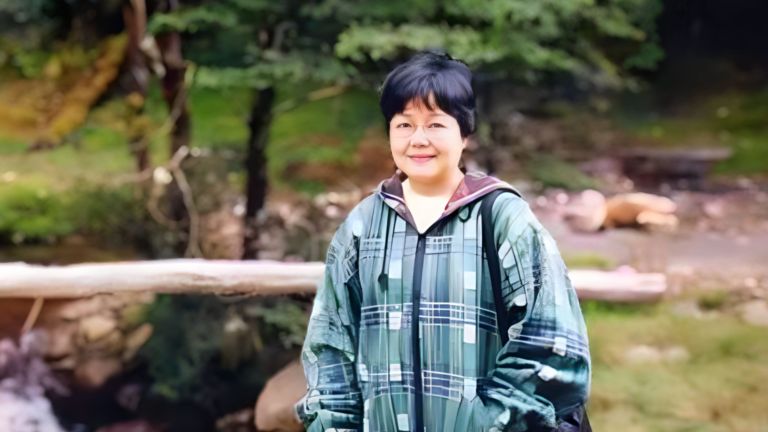 Mengenang Marga T, Ikon Sastra Populer Indonesia yang Abadi Lewat Karmila dan Badai Pasti Berlalu