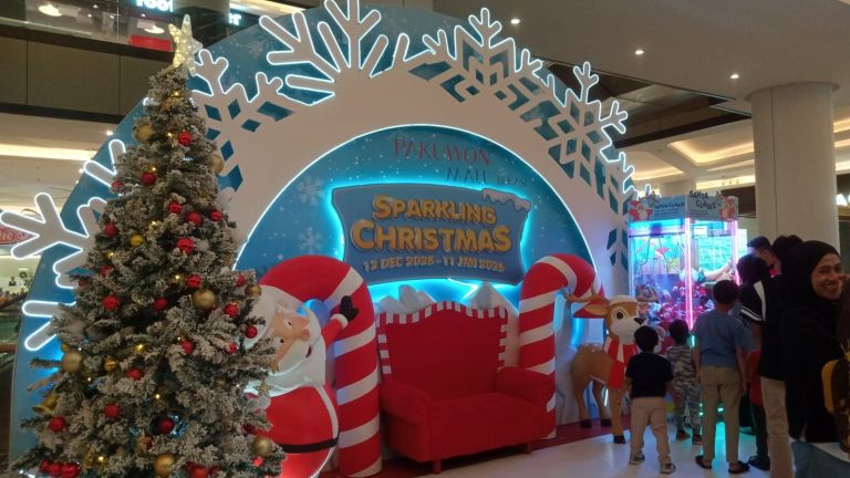 Sparkling Christmas 2025: Pakuwon Mall Bekasi Hadirkan Wahana Ice Skating Rink hingga Snow Playground