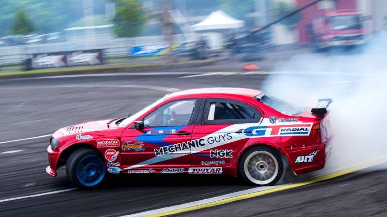 Kerajaan Bisnis Gajah Tunggal Group, Produsen Ban GT Radial
