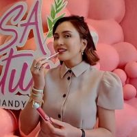 Lebih Dekat dengan Shandy Aulia, Wanita Mandiri yang Kini Sukses di Dunia Film dan Bisnis