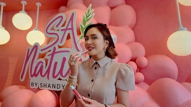 Lebih Dekat dengan Shandy Aulia, Wanita Mandiri yang Kini Sukses di Dunia Film dan Bisnis