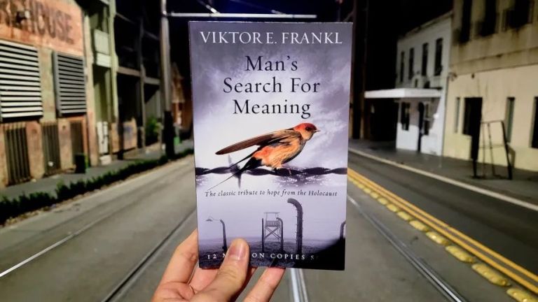 7 Buku Inspiratif untuk Memahami Diri dan Menemukan Makna Hidup