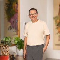 Berkenalan dengan Roy Marten, Aktor Senior dengan Karier Panjang