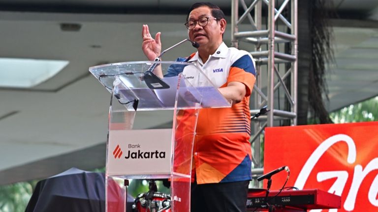 Gubernur Pramono Sebut Peluncuran Kartu Debit Visa Bukti Bank Jakarta Dikelola Secara Profesional