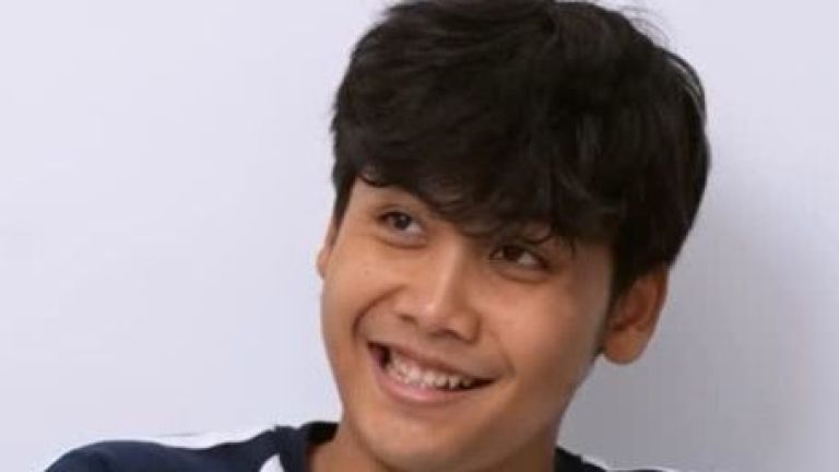 Profil Bintang Emon dan Jejak Kariernya Jadi Komika hingga Terjun ke Dunia Film