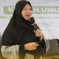 Mengenal Heni Sri Sundani, Mantan TKW yang Menjadi Ibu Bagi Ribuan Anak Petani Indonesia